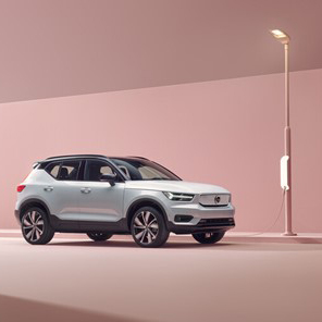 Volvo / XC40